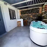 Blue View #3 Luxury Sea View Private Jacuzzi Apartamento Parasporos
