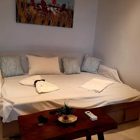 Blue View #3 Luxury Sea View Private Jacuzzi * Parasporos